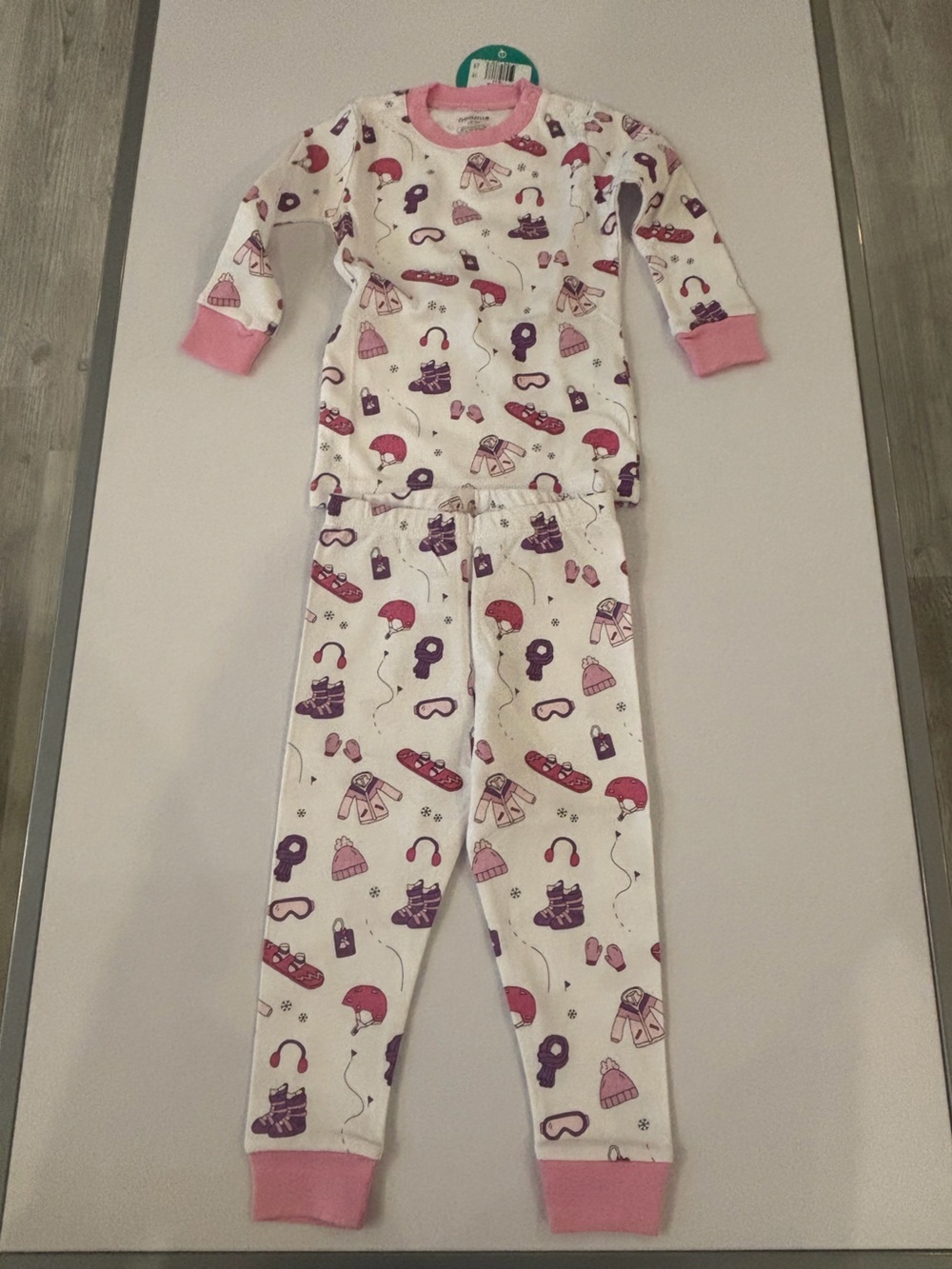 Noomie Girls Winter Print Pajama Pants and Top Set - Pink & Purple
